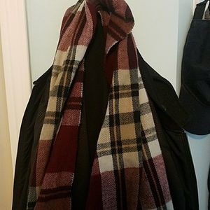 Burgundy scarf